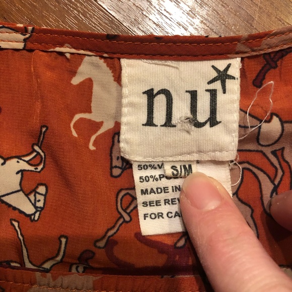 NU Mid Length Horse Dress. S/M. Light material. - Picture 6 of 8